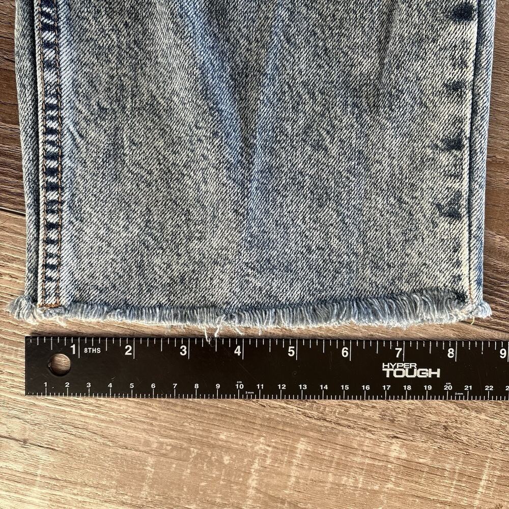 We The Free Jeans Womens 34 CRVY High Rise Button Fly Cropped Distressed Raw Hem - Picture 8 of 9